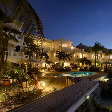 Belmar Oceanfront Apartments Bonaire Exteriér fotografie