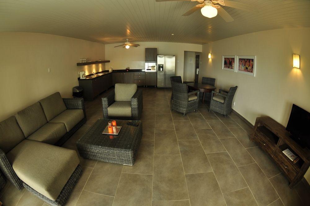 Belmar Oceanfront Apartments Bonaire Exteriér fotografie