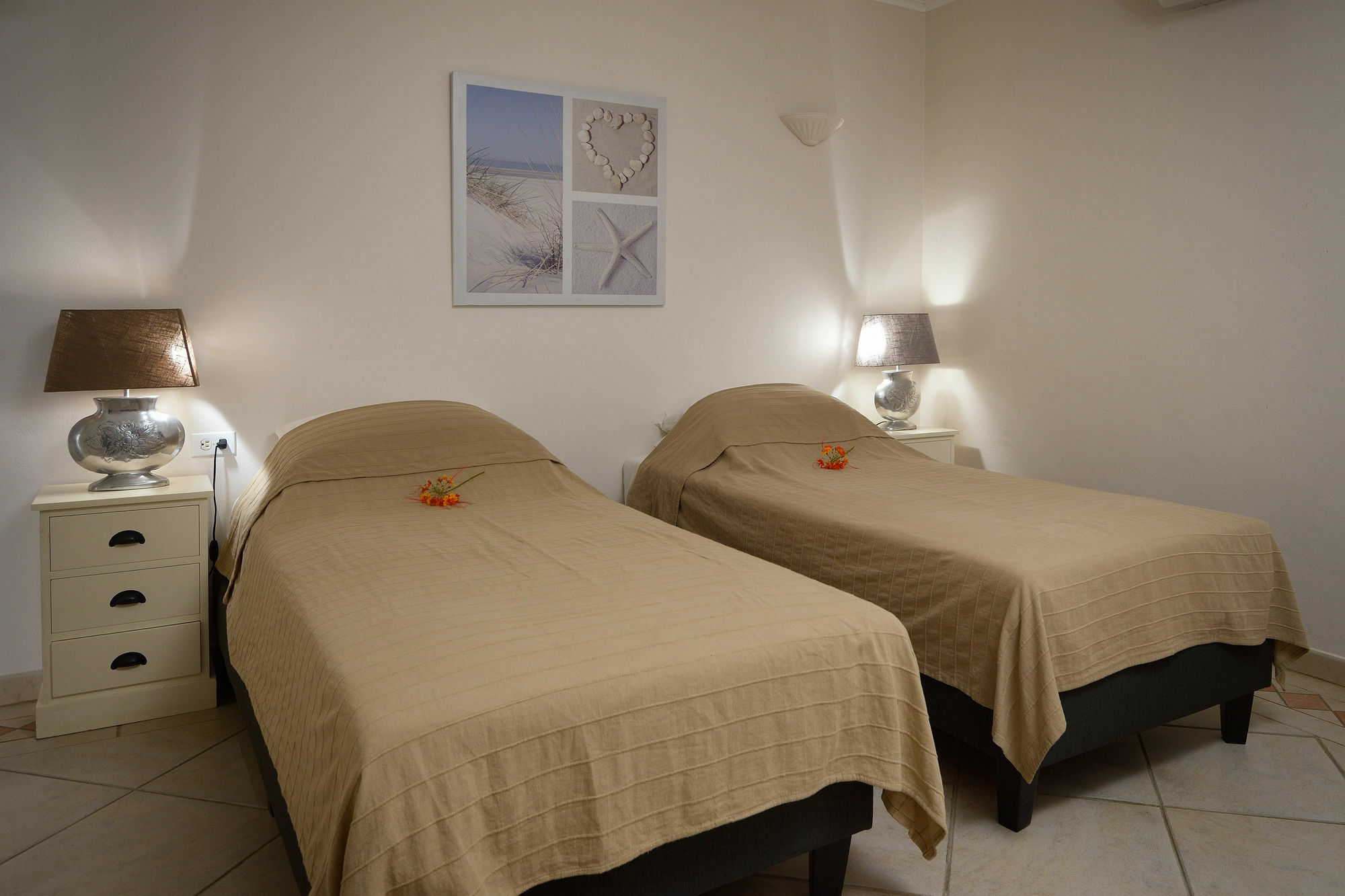 Belmar Oceanfront Apartments Bonaire Exteriér fotografie